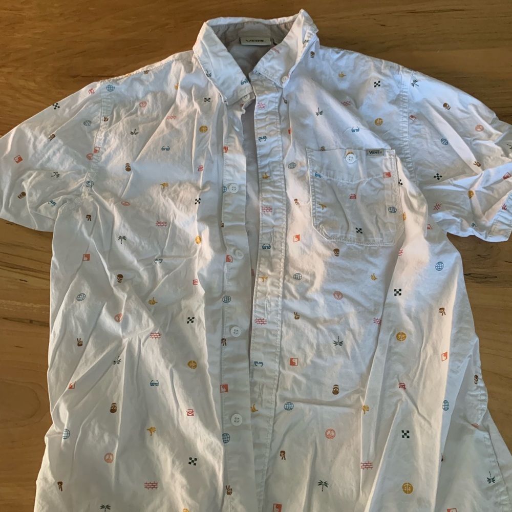 Vans- size small mens short sleeve button down. Like New!